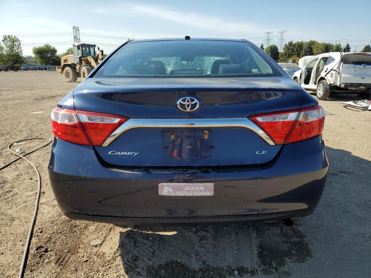 2015 Toyota Camry Le - Фото 6