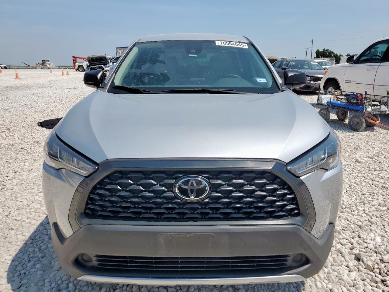 2022 Toyota Corolla Cross L - Image 5