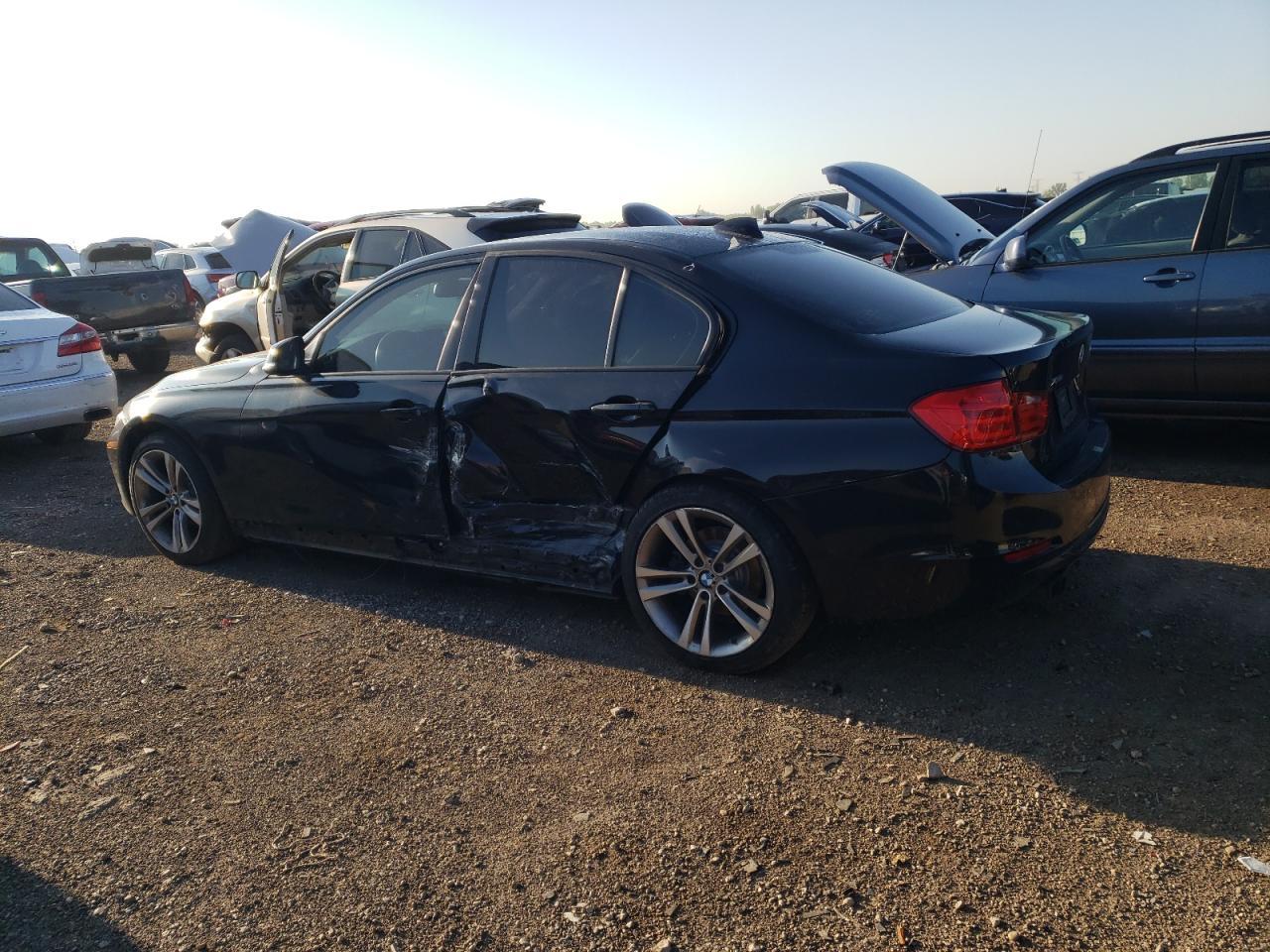 2013 BMW 328 Xi Sulev - Image 2