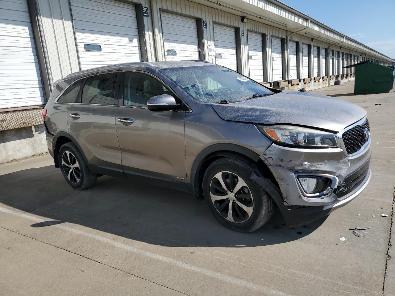 2017 Kia Sorento Ex - Image 4