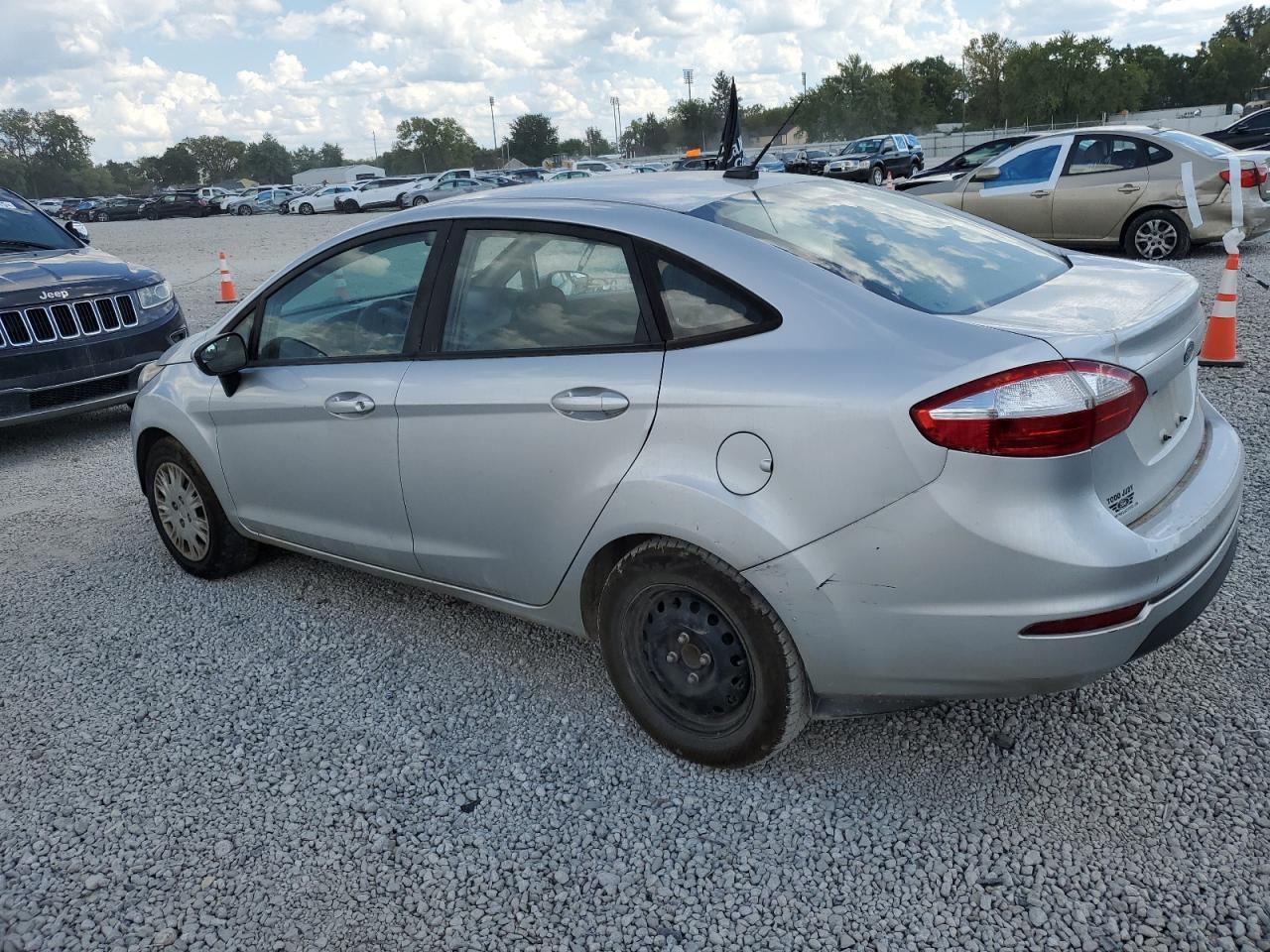 2018 Ford Fiesta S - Image 2