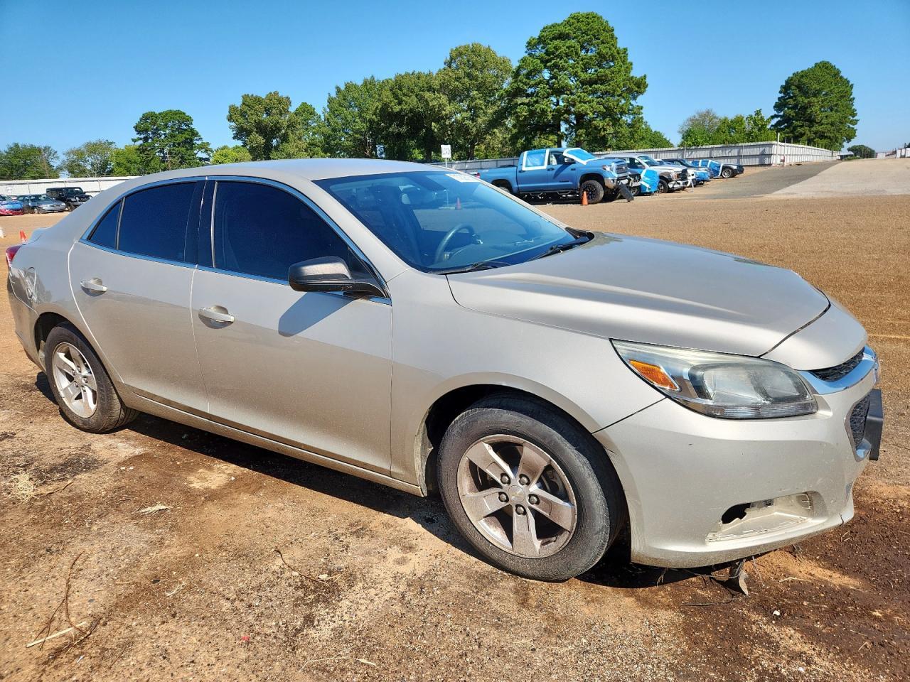 2015 Chevrolet Malibu Ls - Image 4