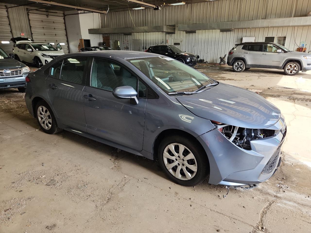 2021 Toyota Corolla Le - Image 4