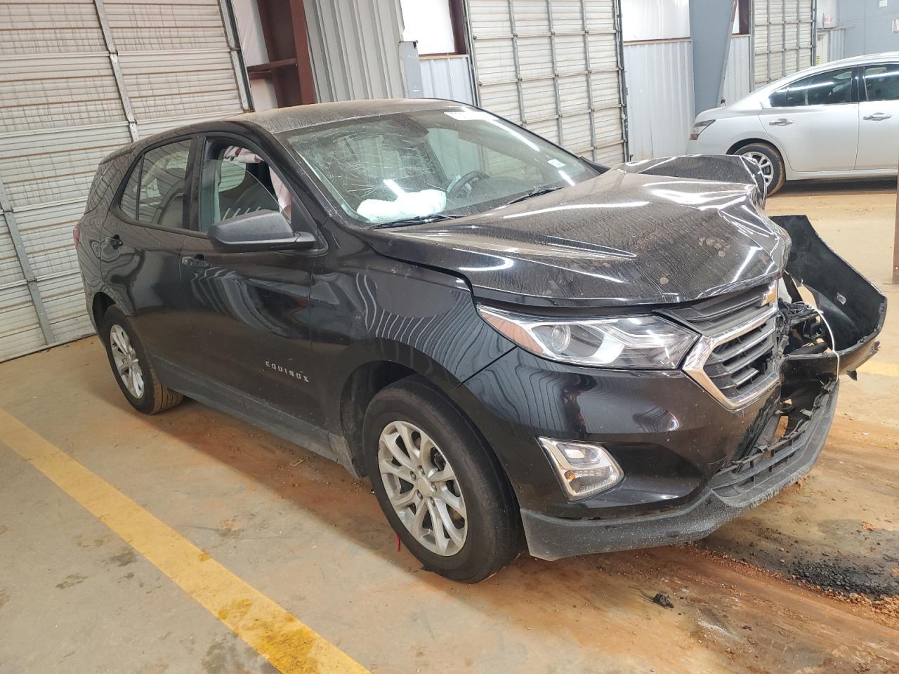 2018 Chevrolet Equinox Ls - Фото 4