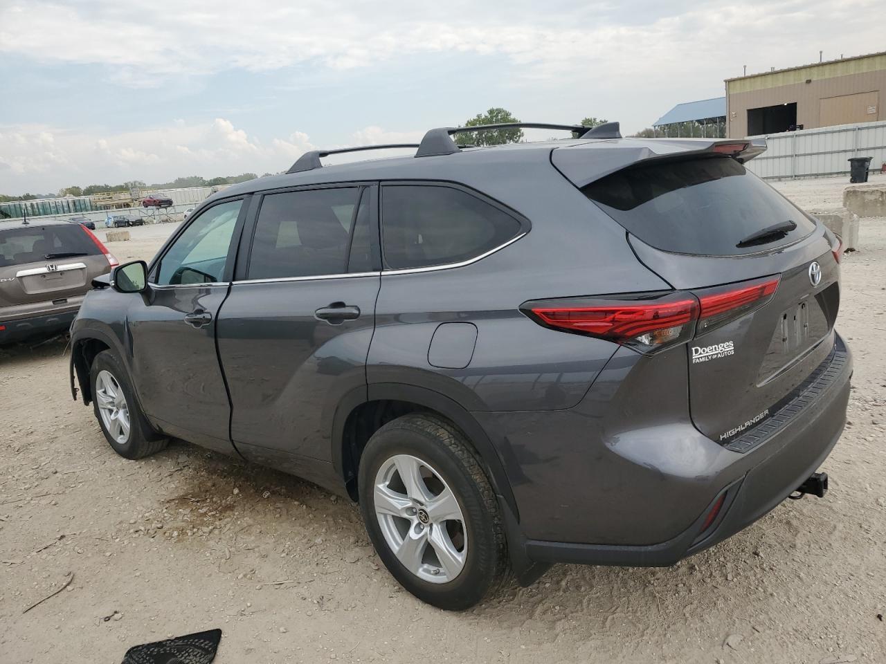 2023 Toyota Highlander Hybrid Le - Фото 2