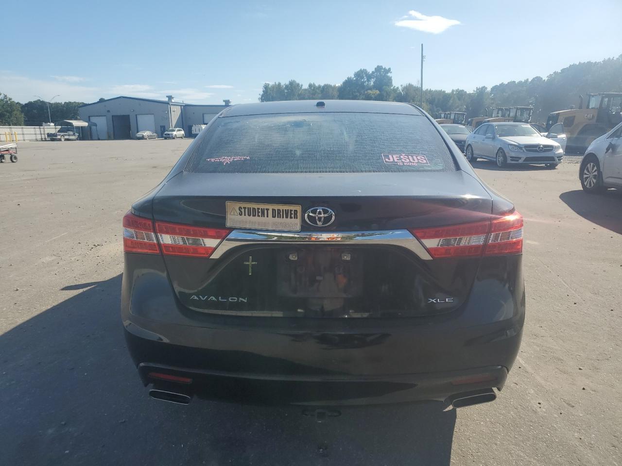 2015 Toyota Avalon Xle - Image 6