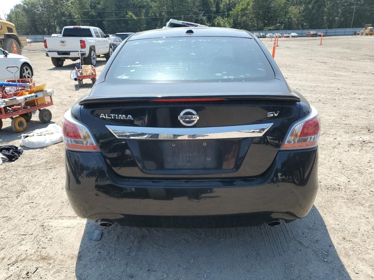 2015 Nissan Altima 2.5 - Image 6