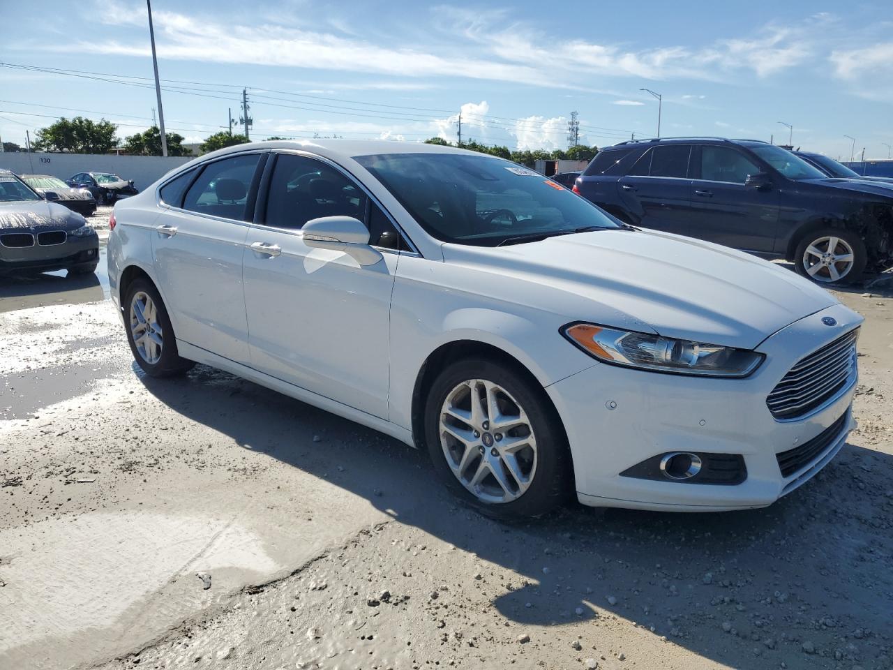 2013 Ford Fusion Se - Фото 4
