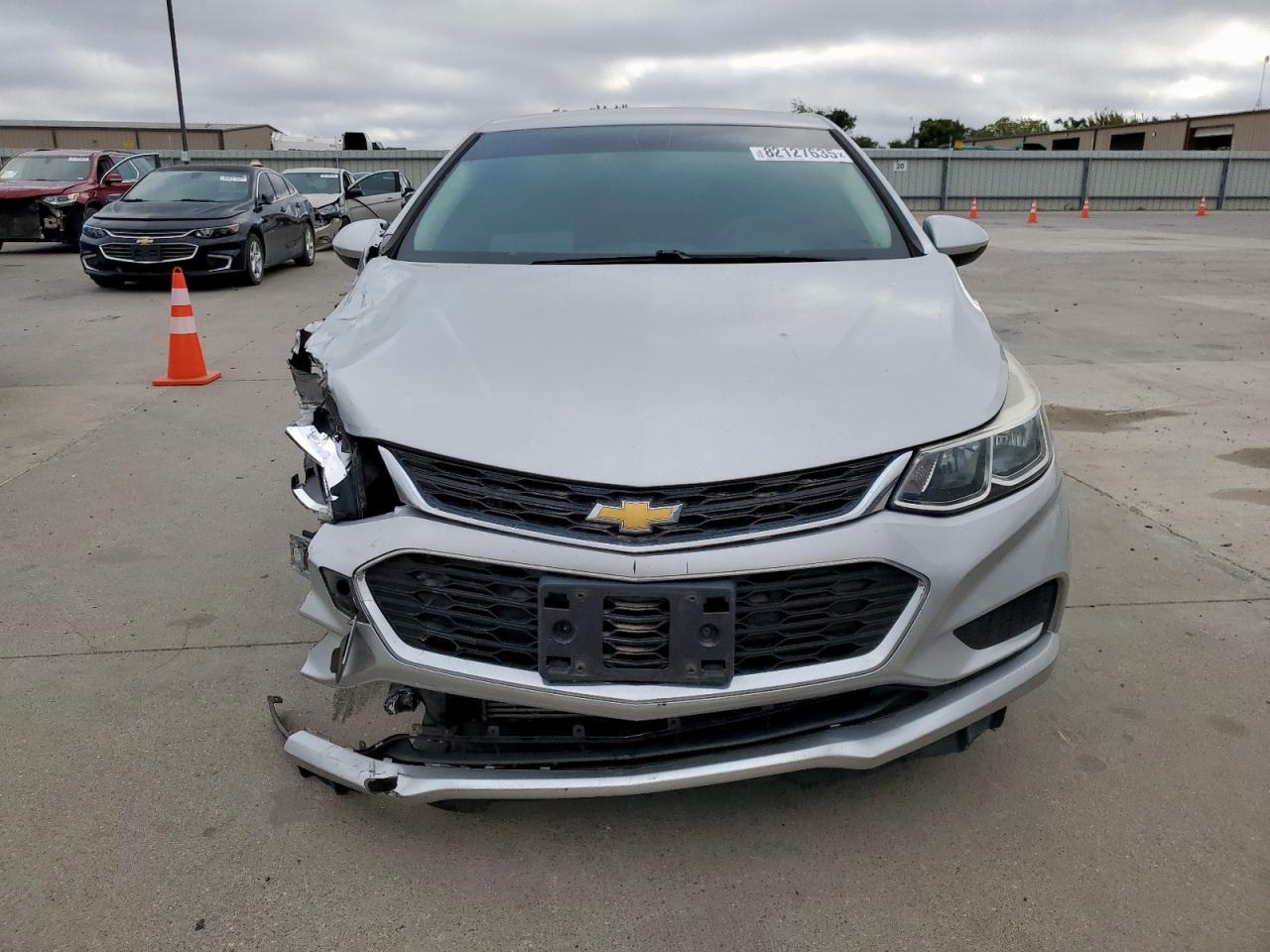 2017 Chevrolet Cruze Ls - Фото 5