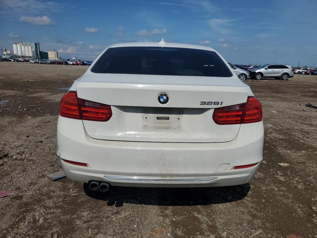 2012 BMW 328 I - Фото 6