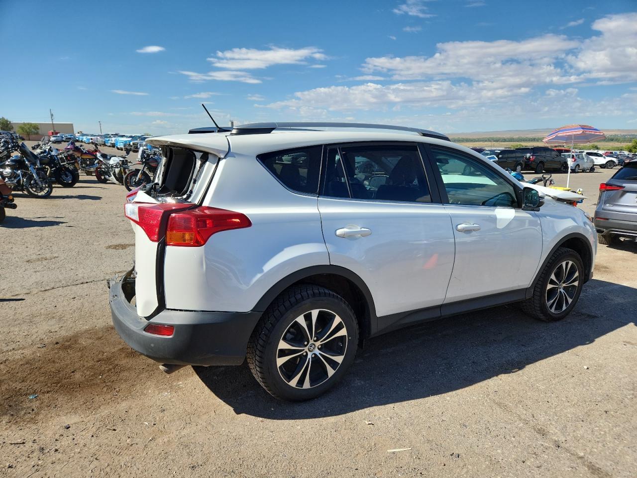 2015 Toyota Rav4 Limited - Image 3