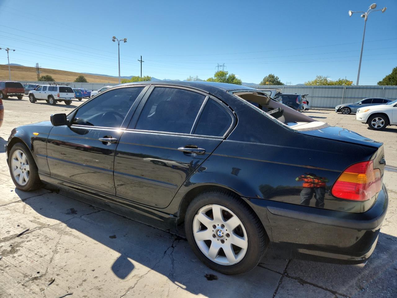 2005 BMW 325 Xi - Фото 2