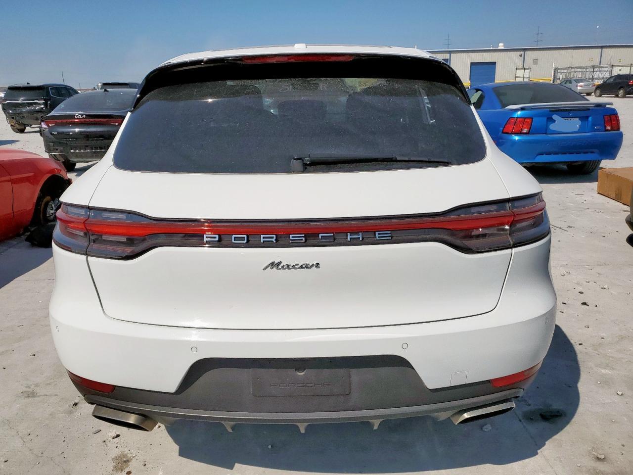 2021 Porsche Macan - Фото 6
