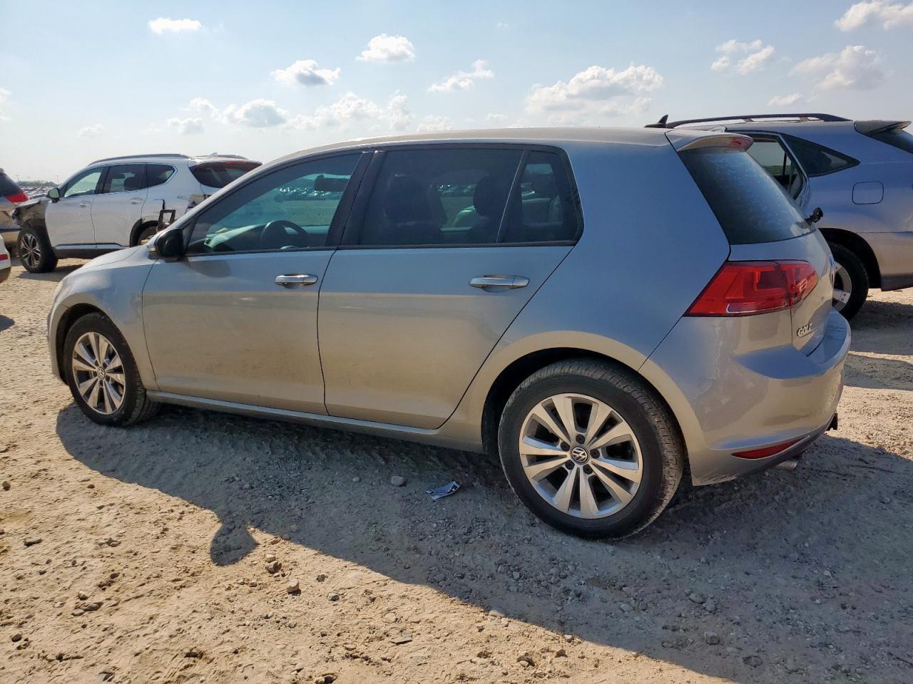 2015 Volkswagen Golf Tdi - Image 2
