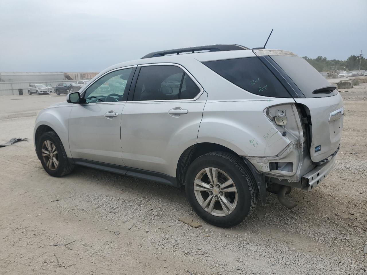 2015 Chevrolet Equinox Lt - Image 2