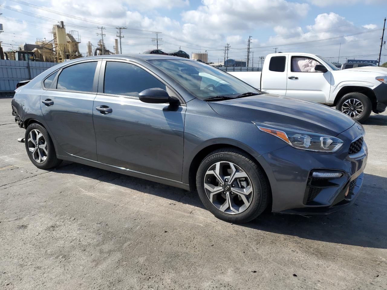 2021 Kia Forte Fe - Фото 4