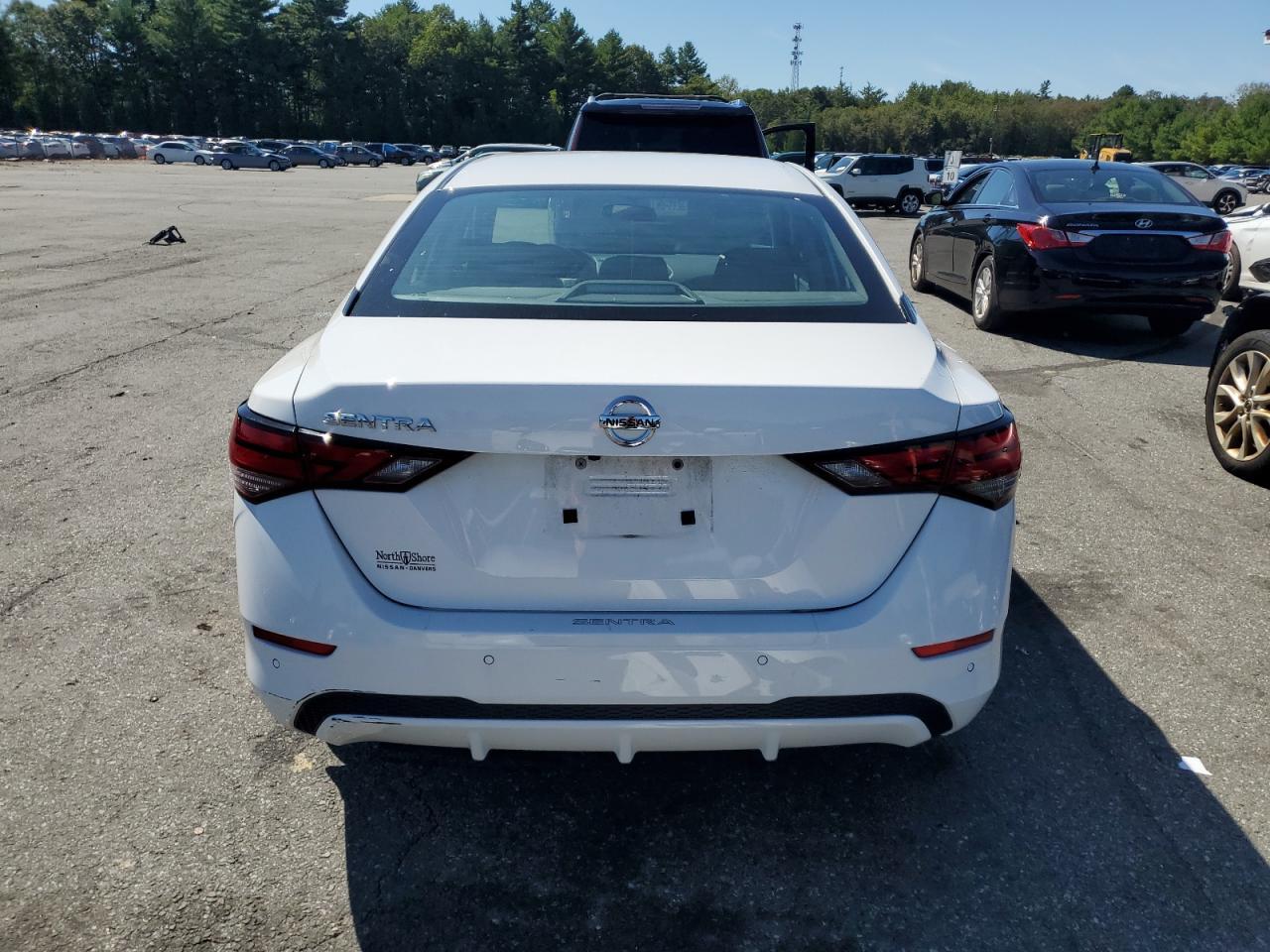 2020 Nissan Sentra S - Фото 6