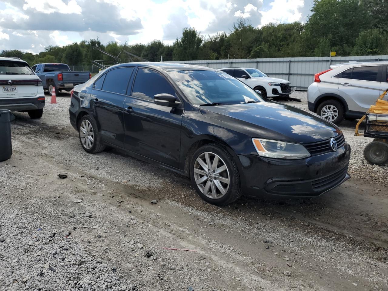 2012 Volkswagen Jetta Se - Image 4