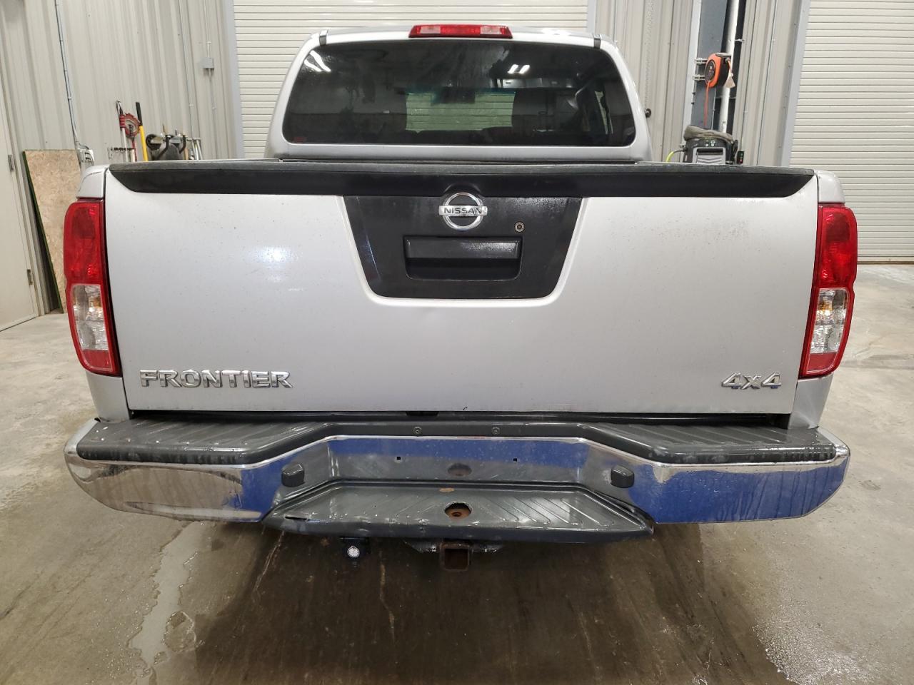 2015 Nissan Frontier S - Фото 6