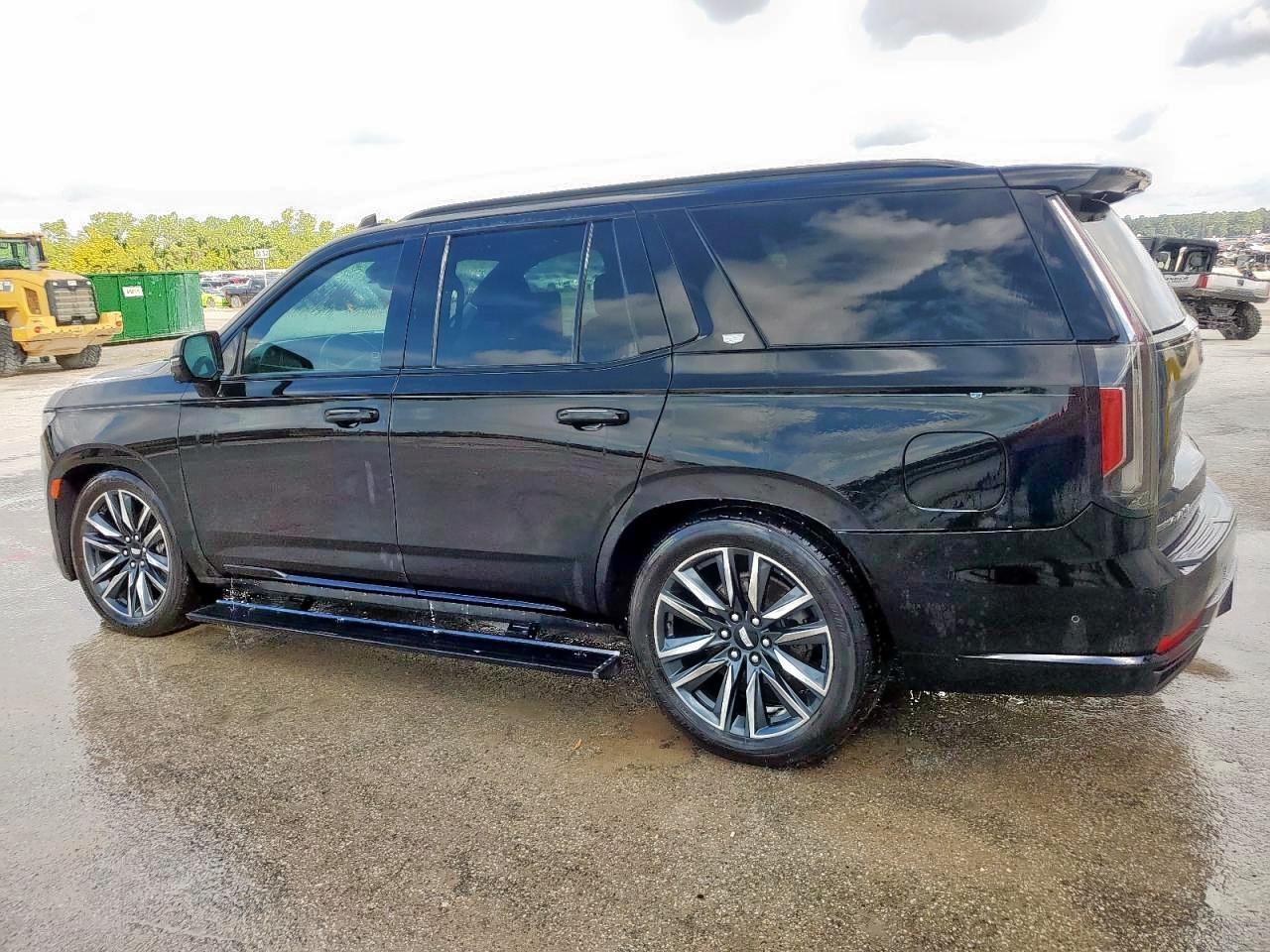 2021 Cadillac Escalade Sport Platinum - Фото 2