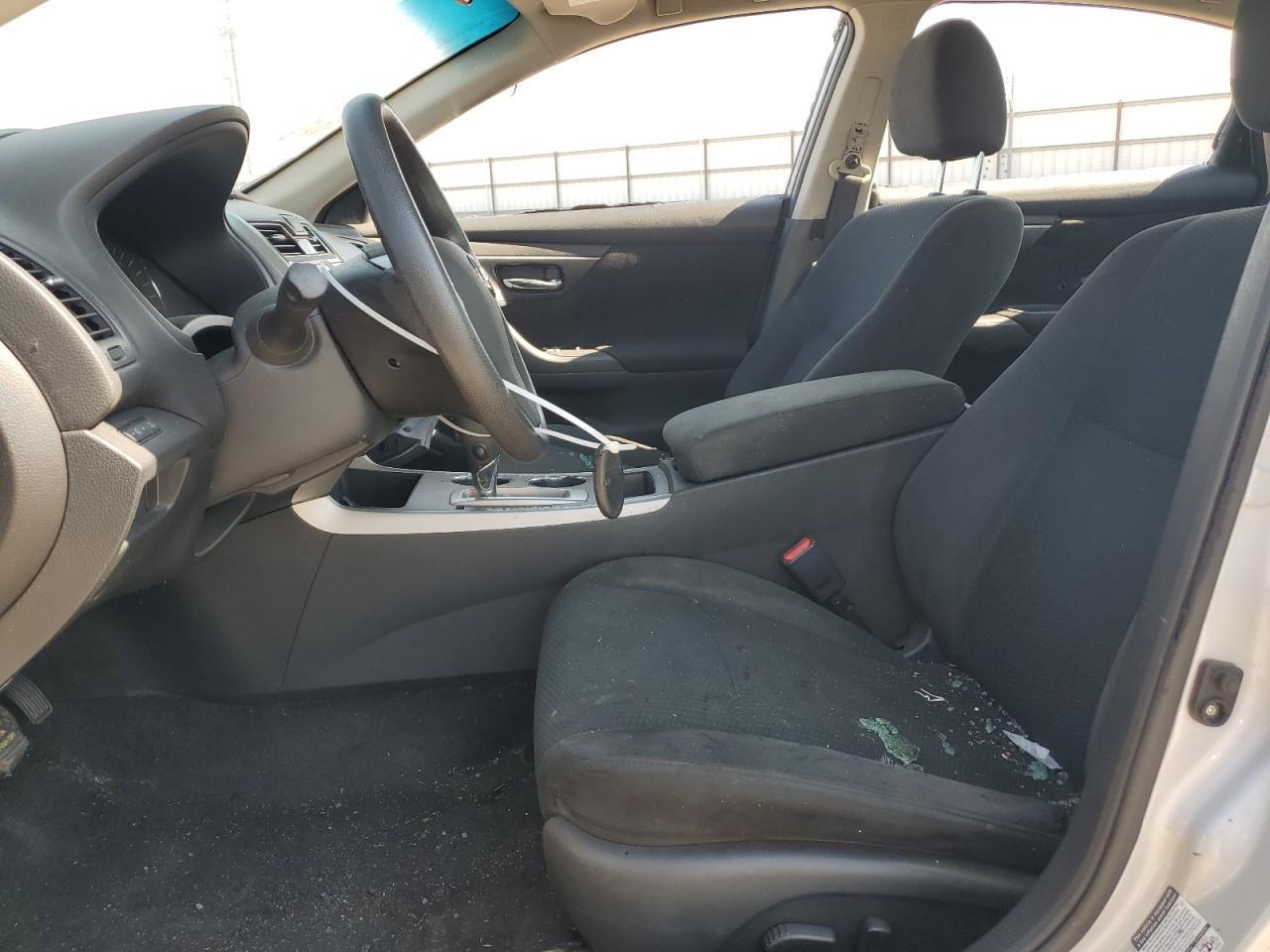 2015 Nissan Altima 2.5 - Фото 7