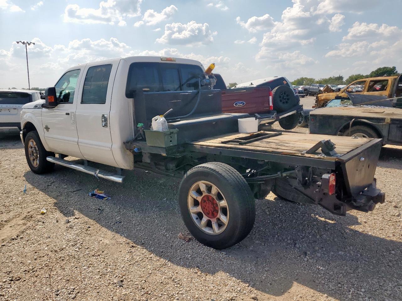 2014 Ford F350 Super Duty - Фото 3