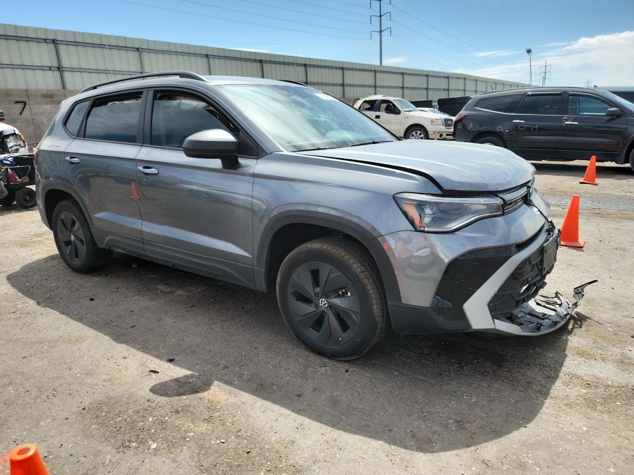 2025 Volkswagen Taos S - Фото 4