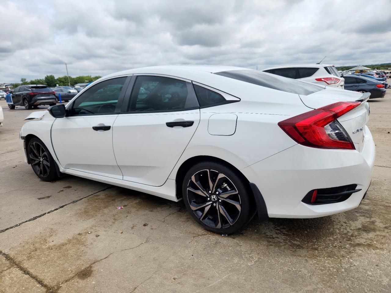 2020 Honda Civic Sport - Фото 2