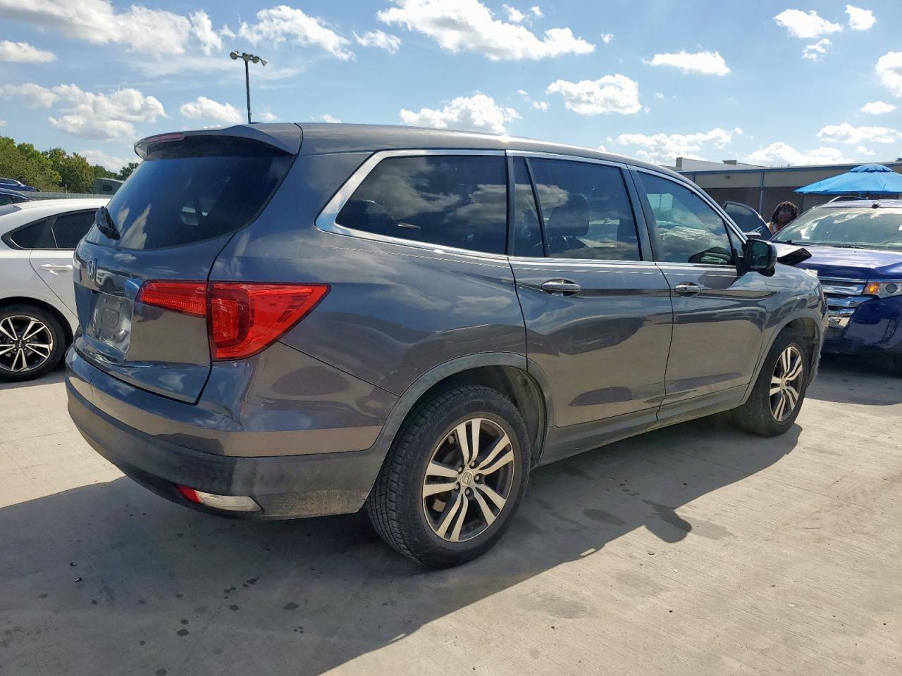 2016 Honda Pilot Exl - Image 3