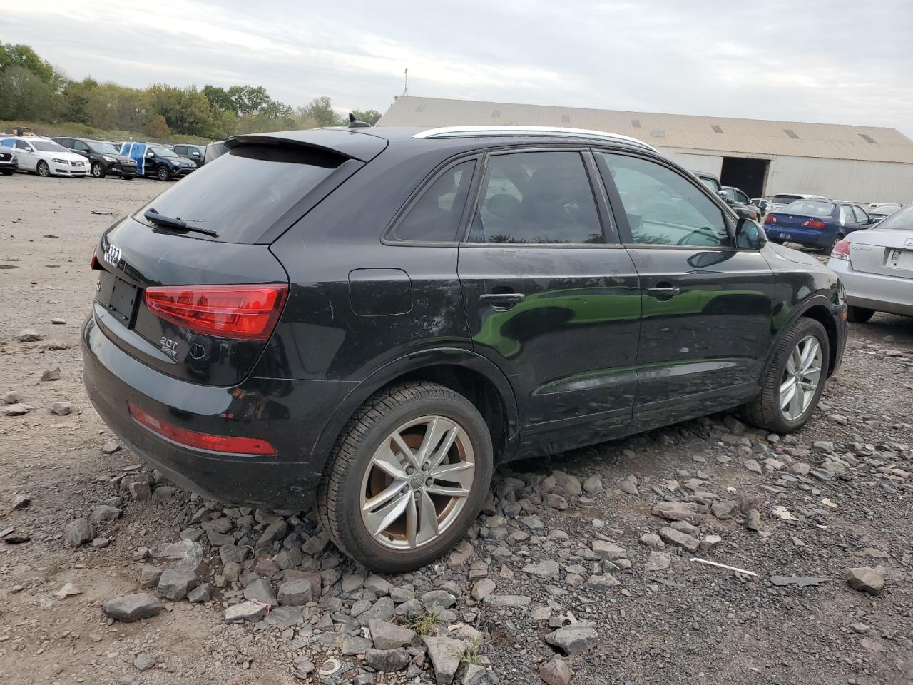 2017 Audi Q3 Premium - Фото 3