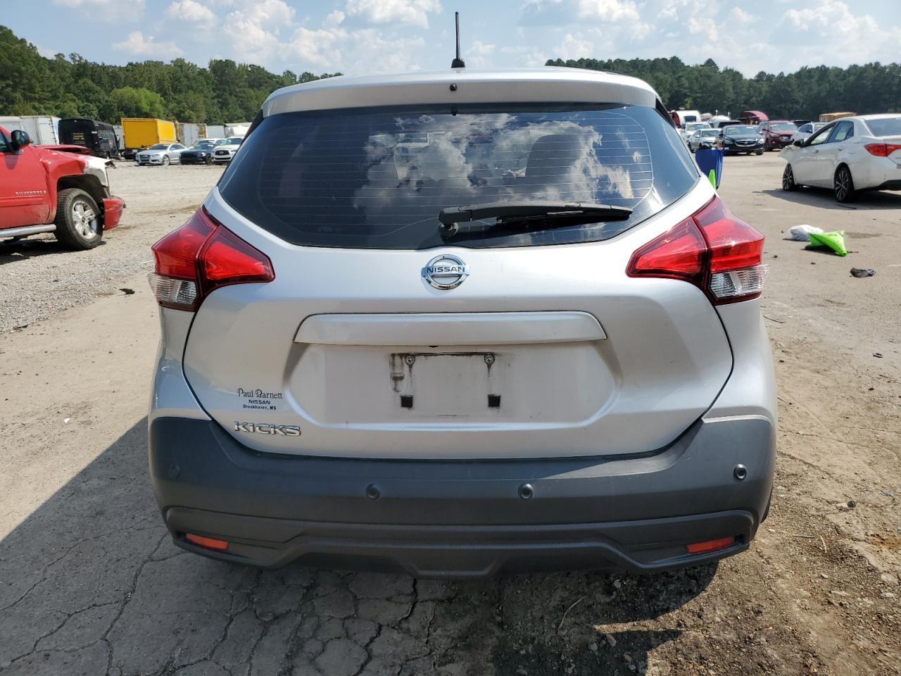 2020 Nissan Kicks S - Фото 6
