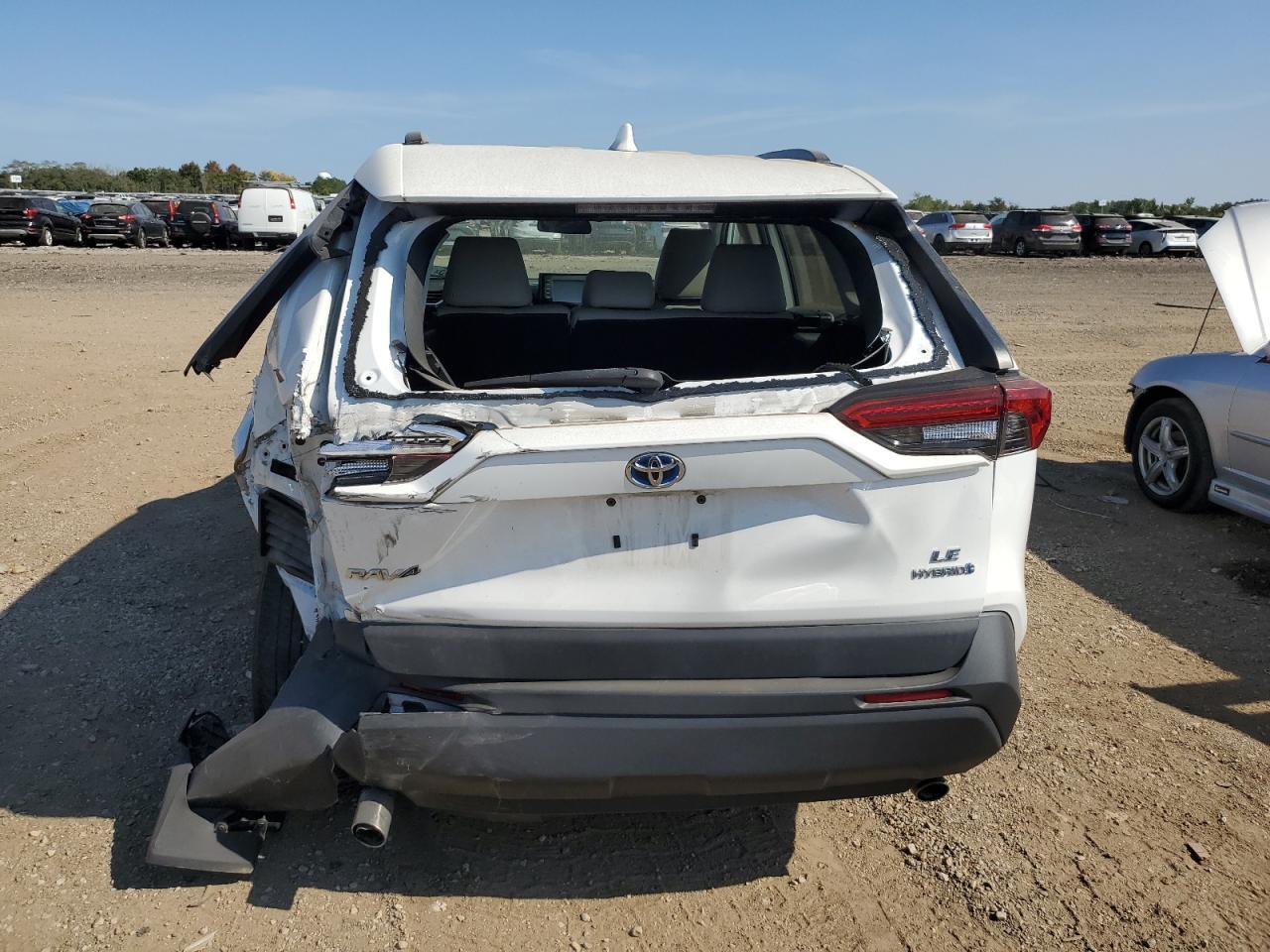2019 Toyota Rav4 Le - Image 6