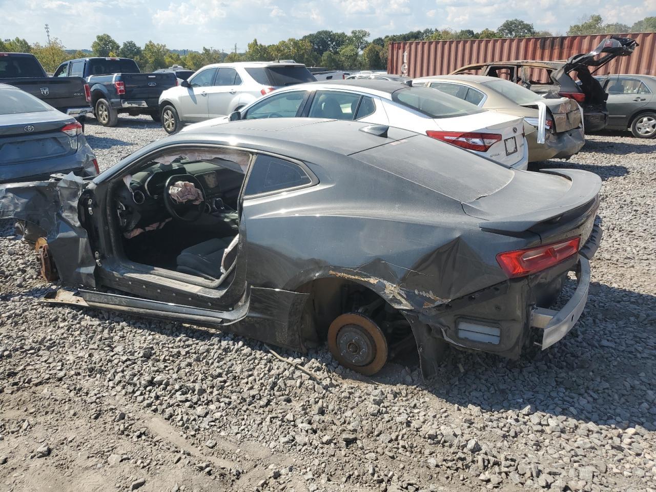 2017 Chevrolet Camaro Ss - Image 2