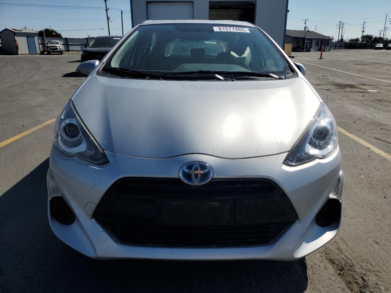 2015 Toyota Prius C - Фото 5