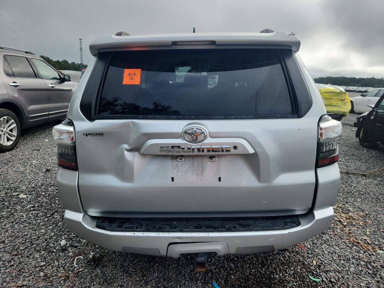 2021 Toyota 4Runner Sr5 - Image 6