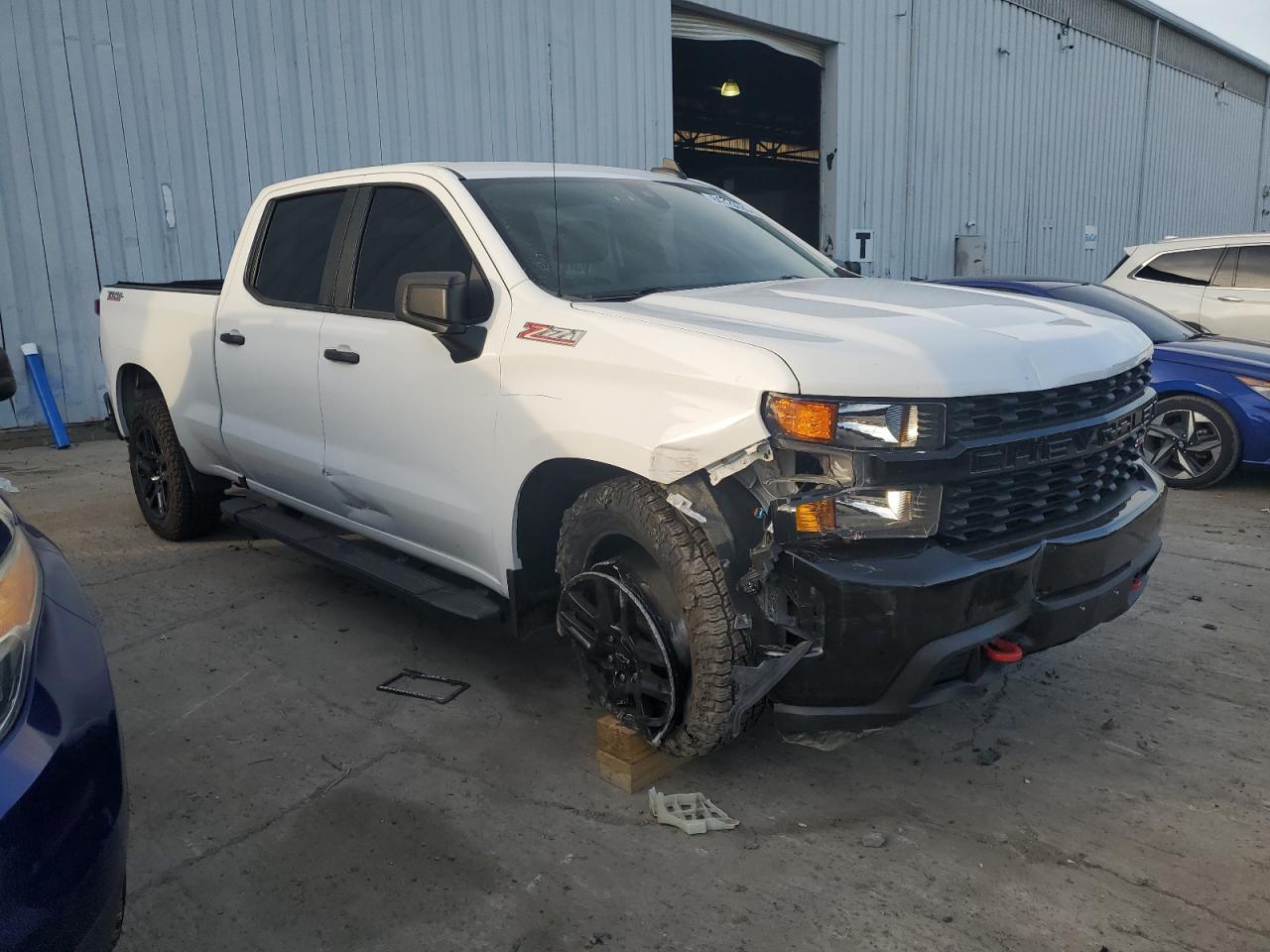 2022 Chevrolet Silverado Ltd K1500 Trail Boss Custom - Фото 4