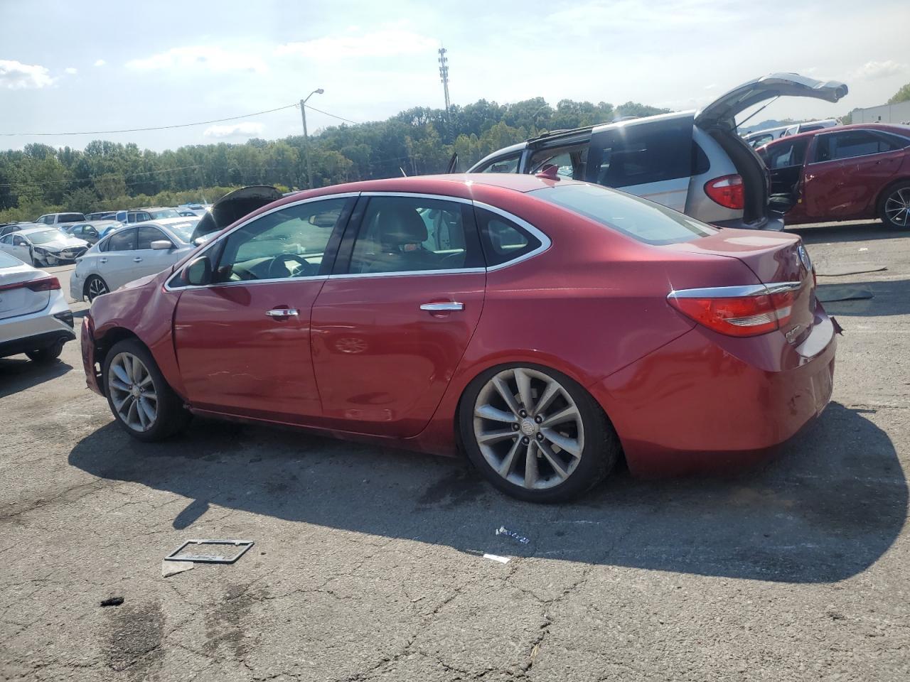 2012 Buick Verano - Фото 2
