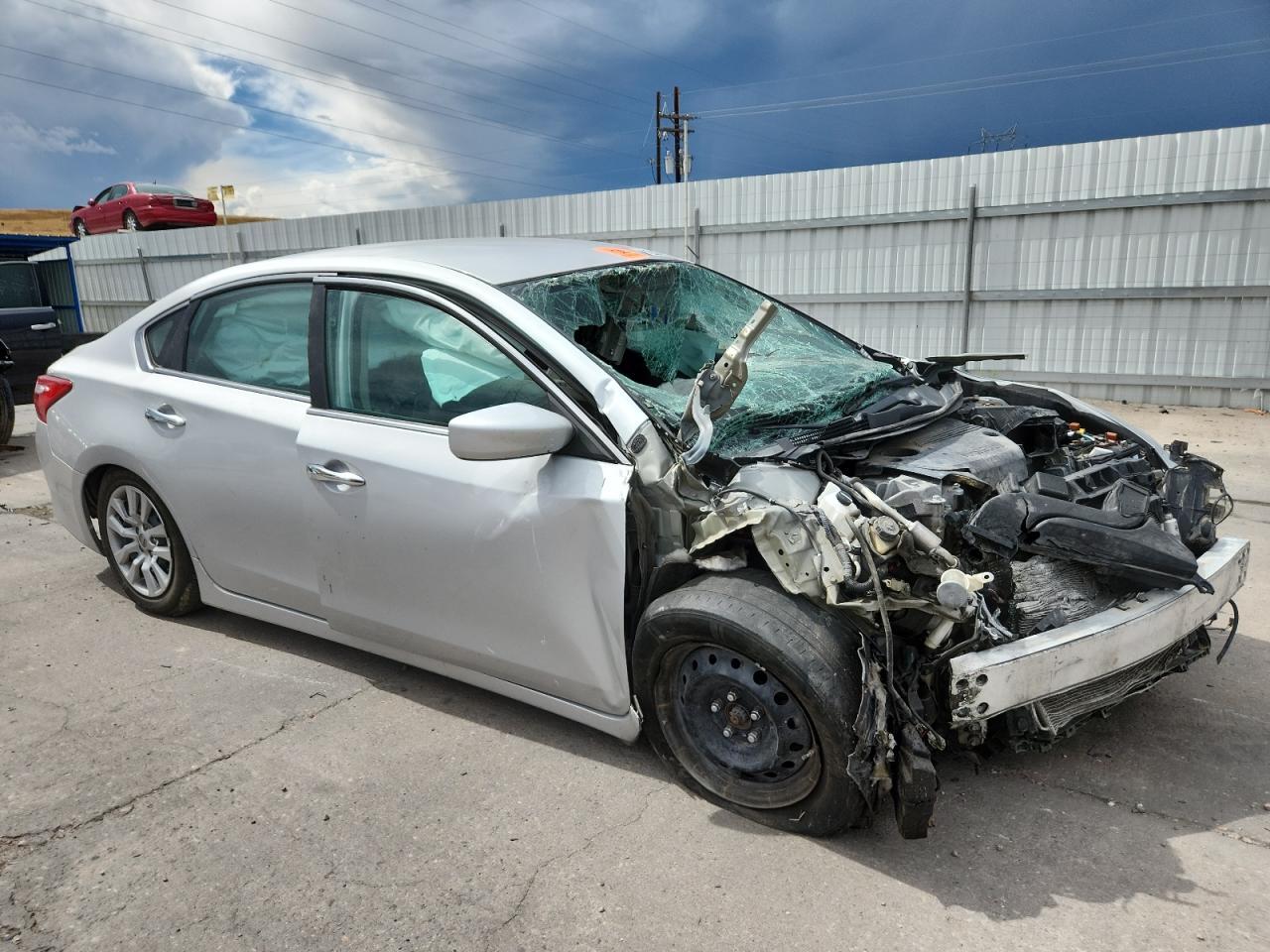 2017 Nissan Altima 2.5 - Фото 4