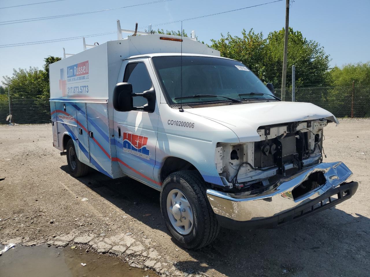 2016 Ford Econoline E350 Super Duty Cutaway Van