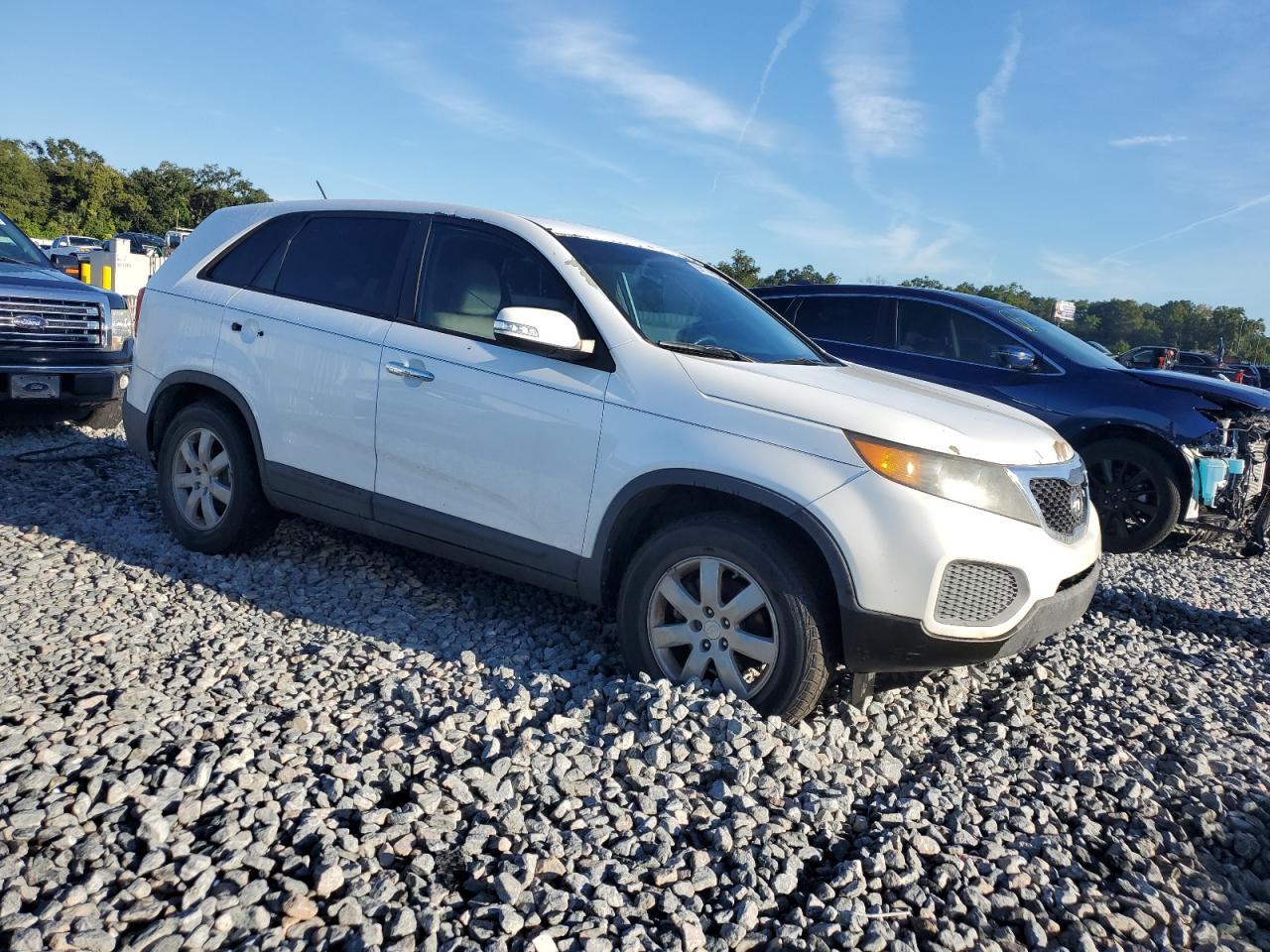 2011 Kia Sorento Base - Фото 4