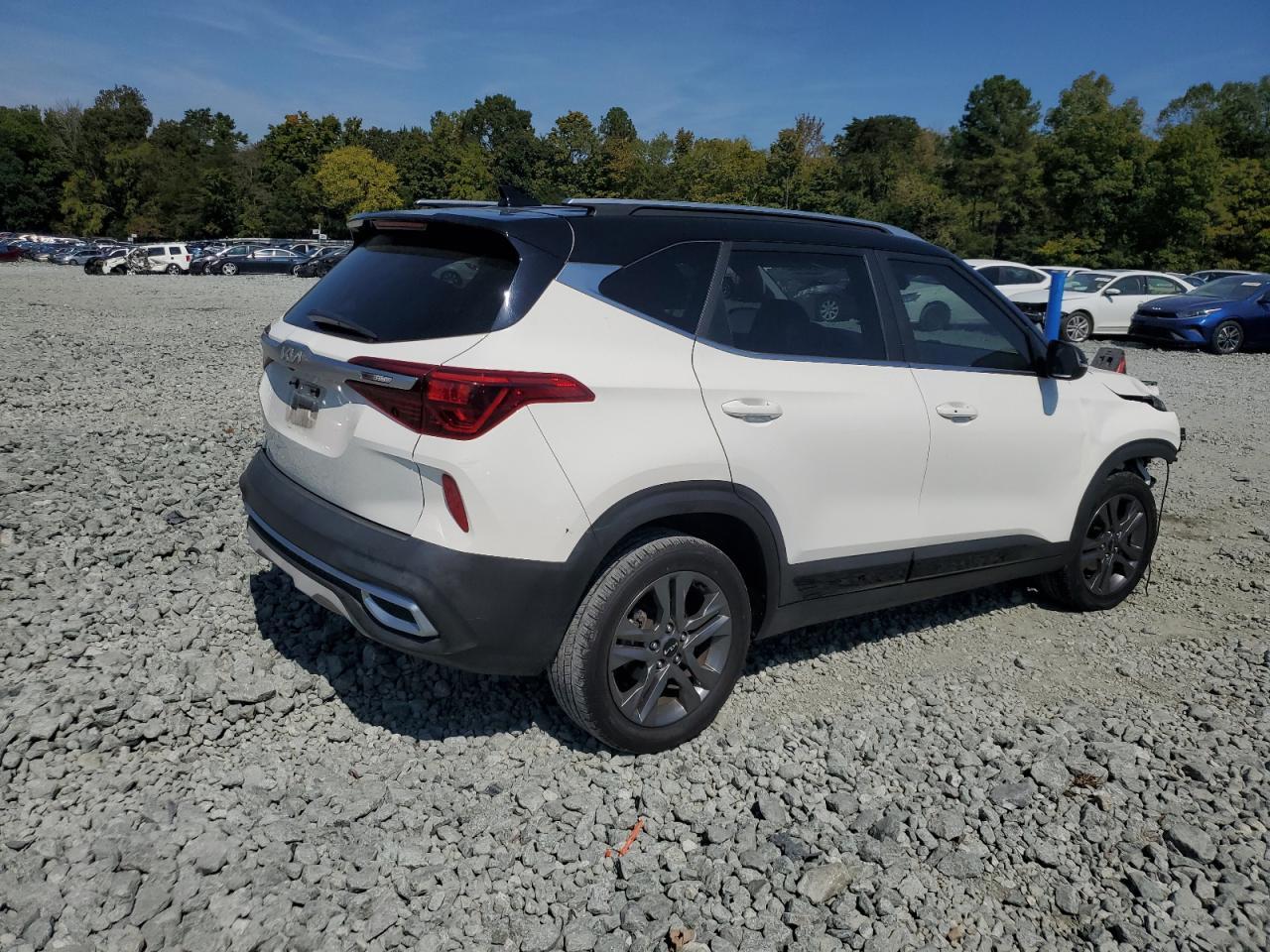 2022 Kia Seltos S - Image 3