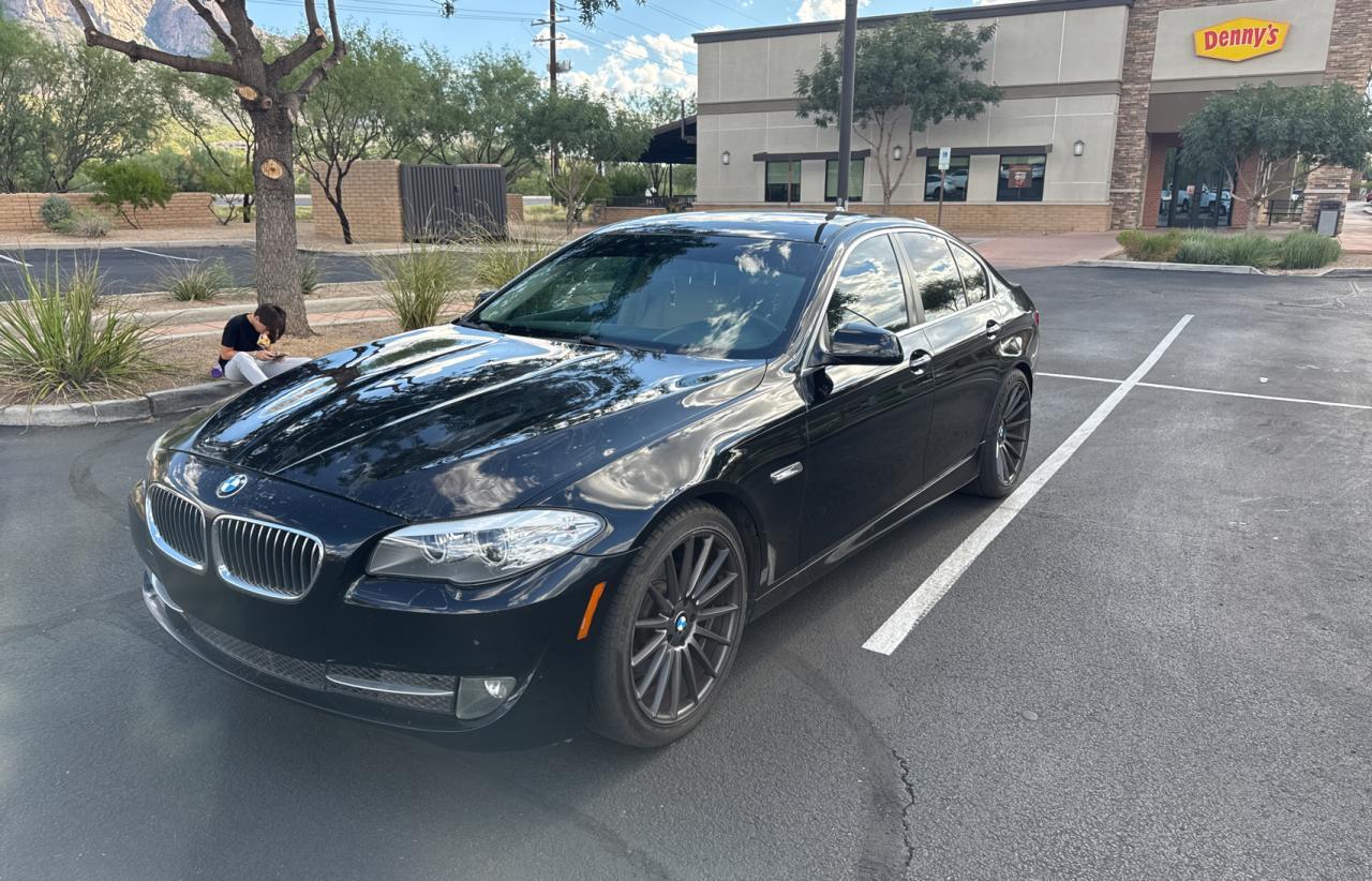 2011 BMW 528 I - Фото 2