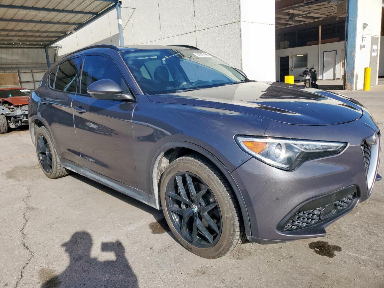 2018 Alfa Romeo Stelvio Sport - Image 4