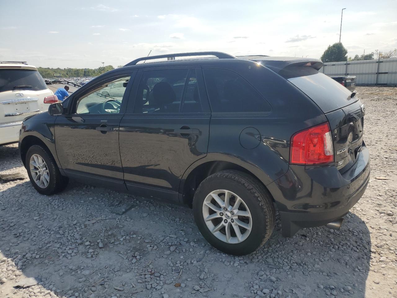 2013 Ford Edge Se - Фото 2