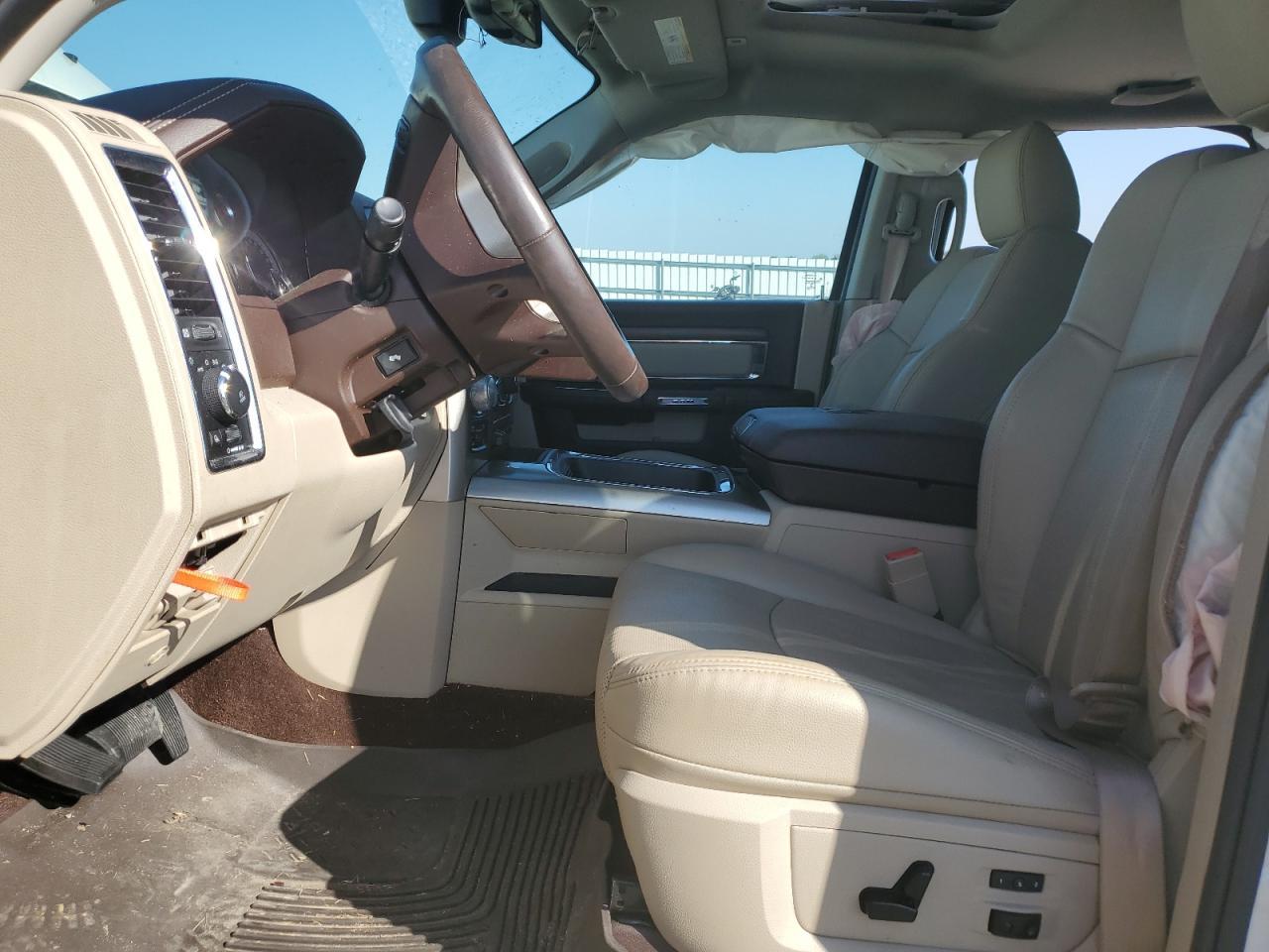 2018 Ram 1500 Laramie - Фото 7