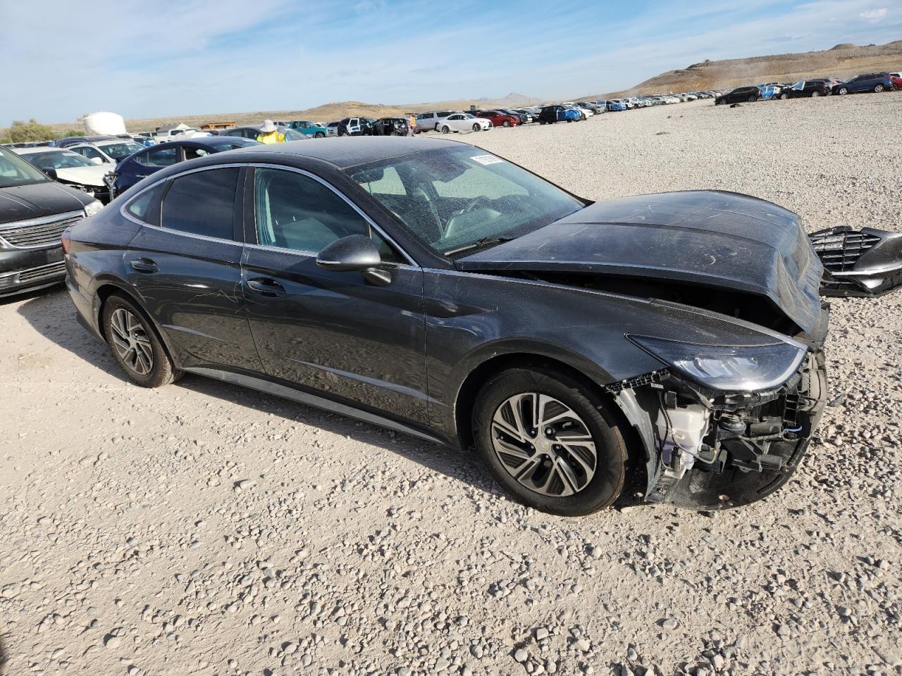2022 Hyundai Sonata Hybrid - Фото 4