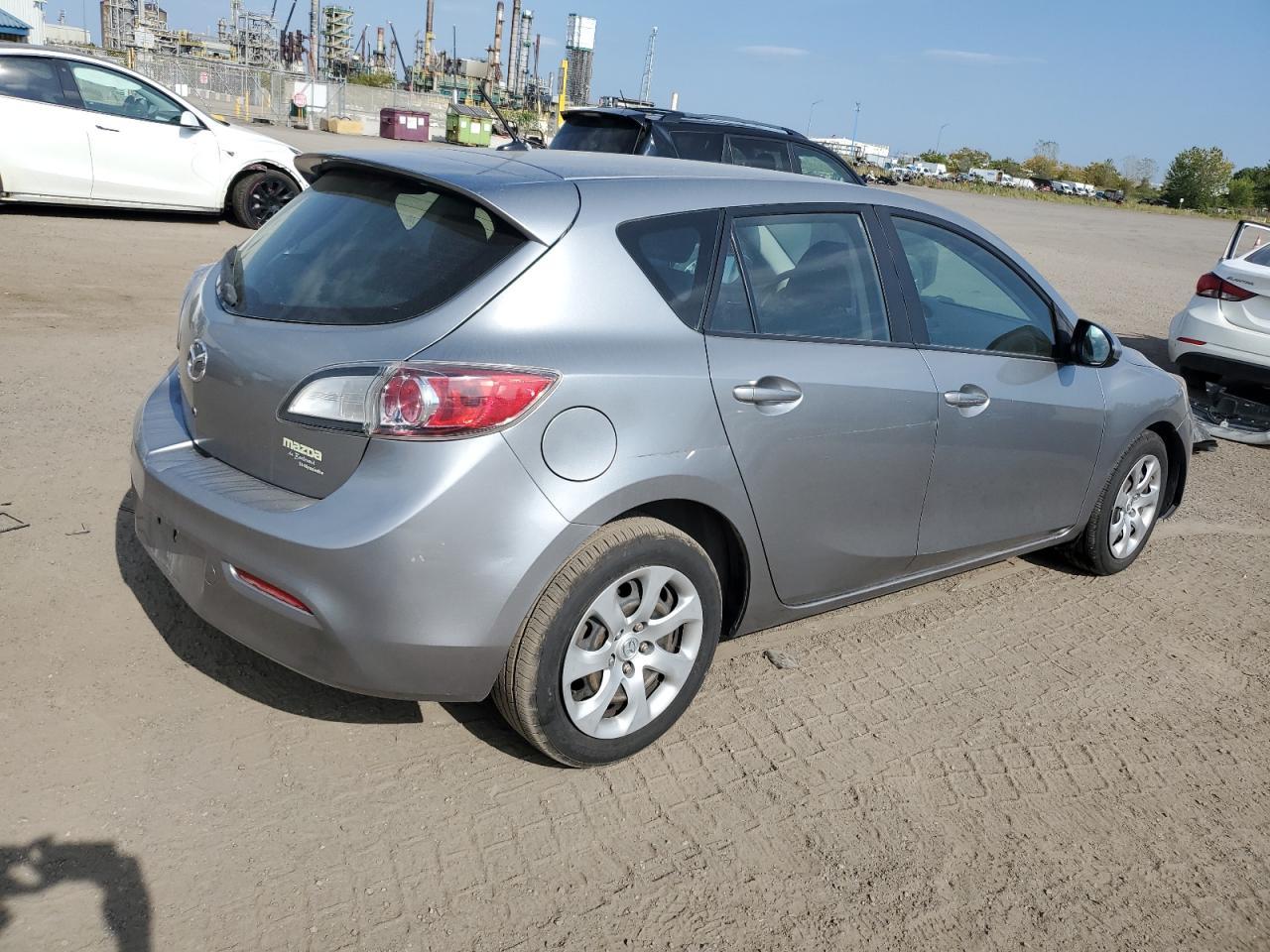 2013 Mazda 3 I - Фото 3
