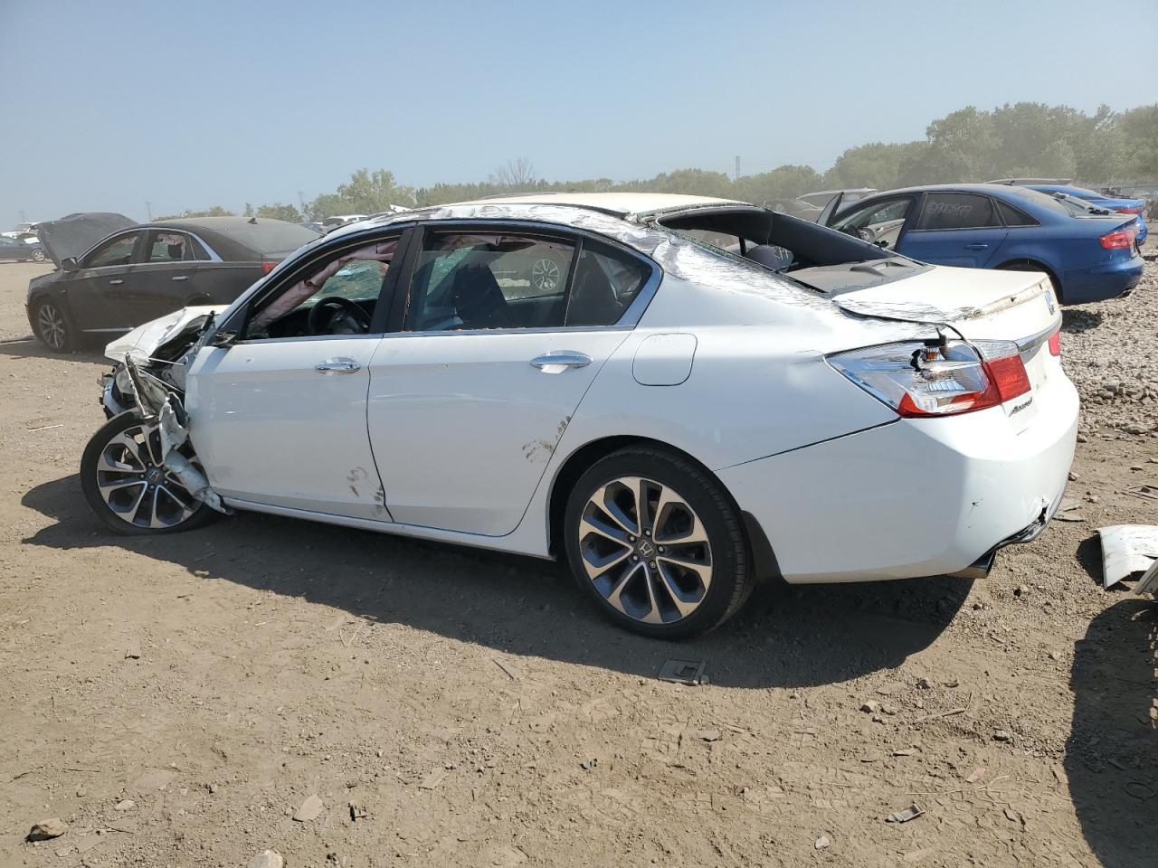 2014 Honda Accord Sport - Image 2