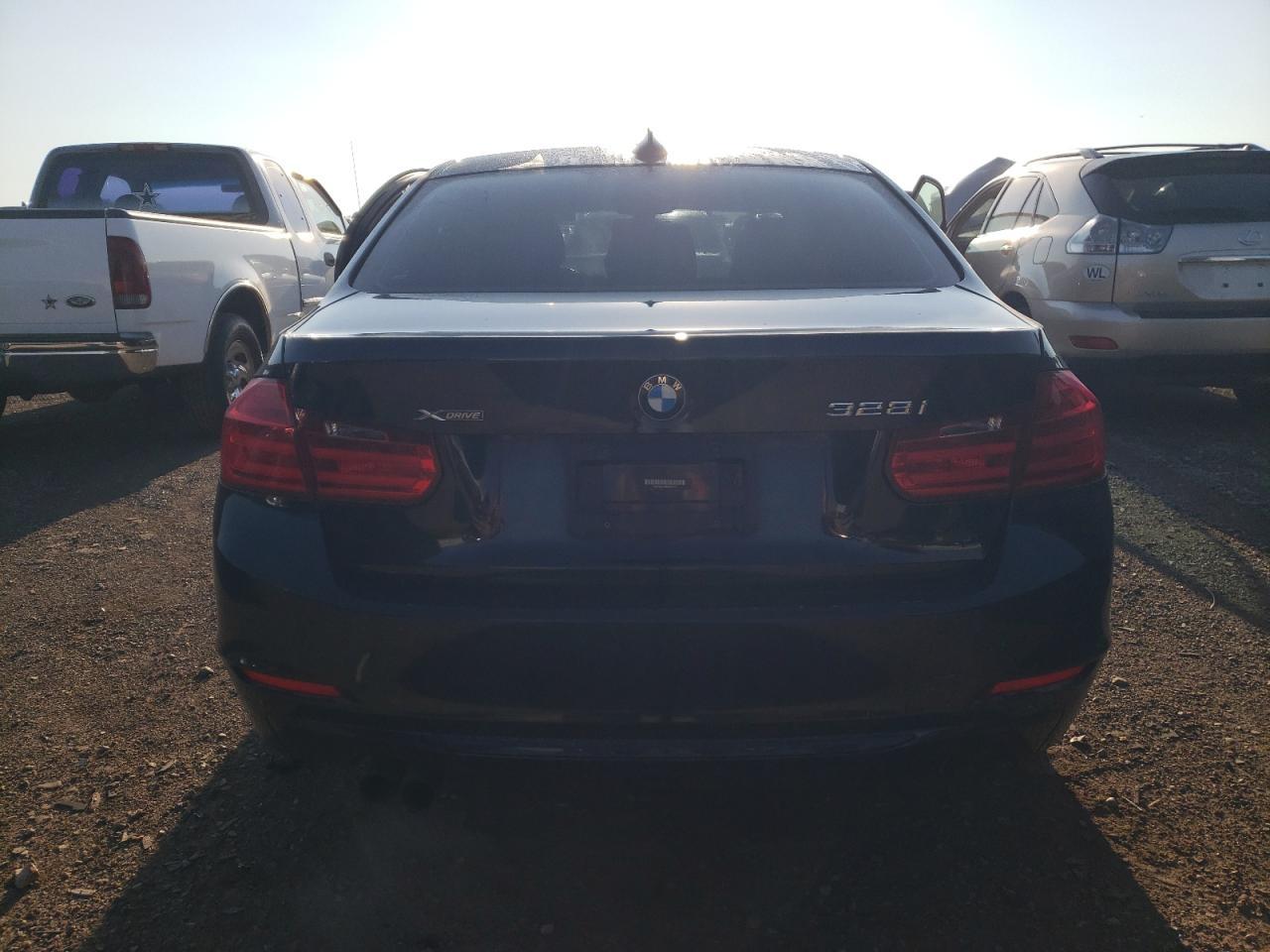 2013 BMW 328 Xi Sulev - Image 6