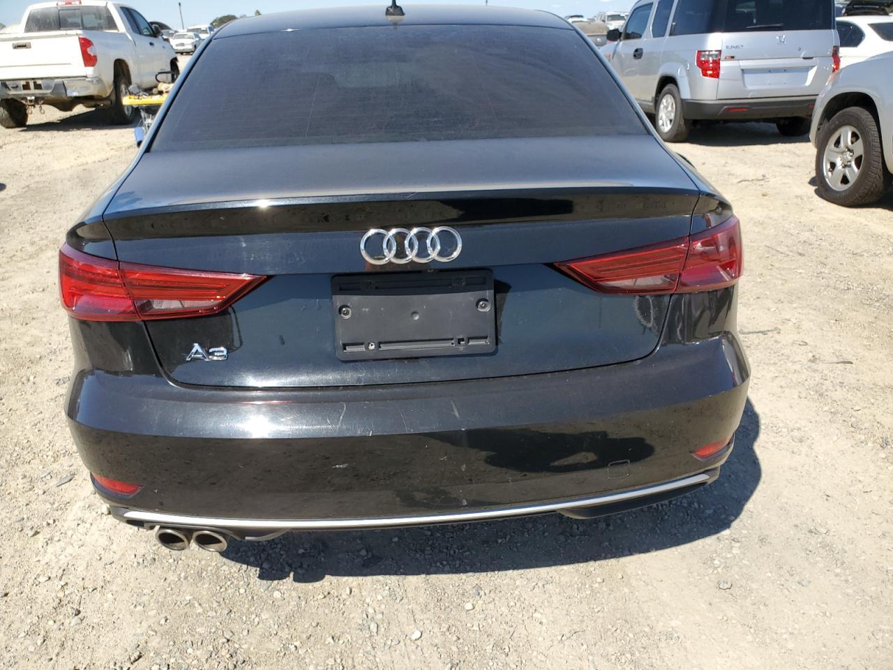 2017 Audi A3 Premium - Фото 6